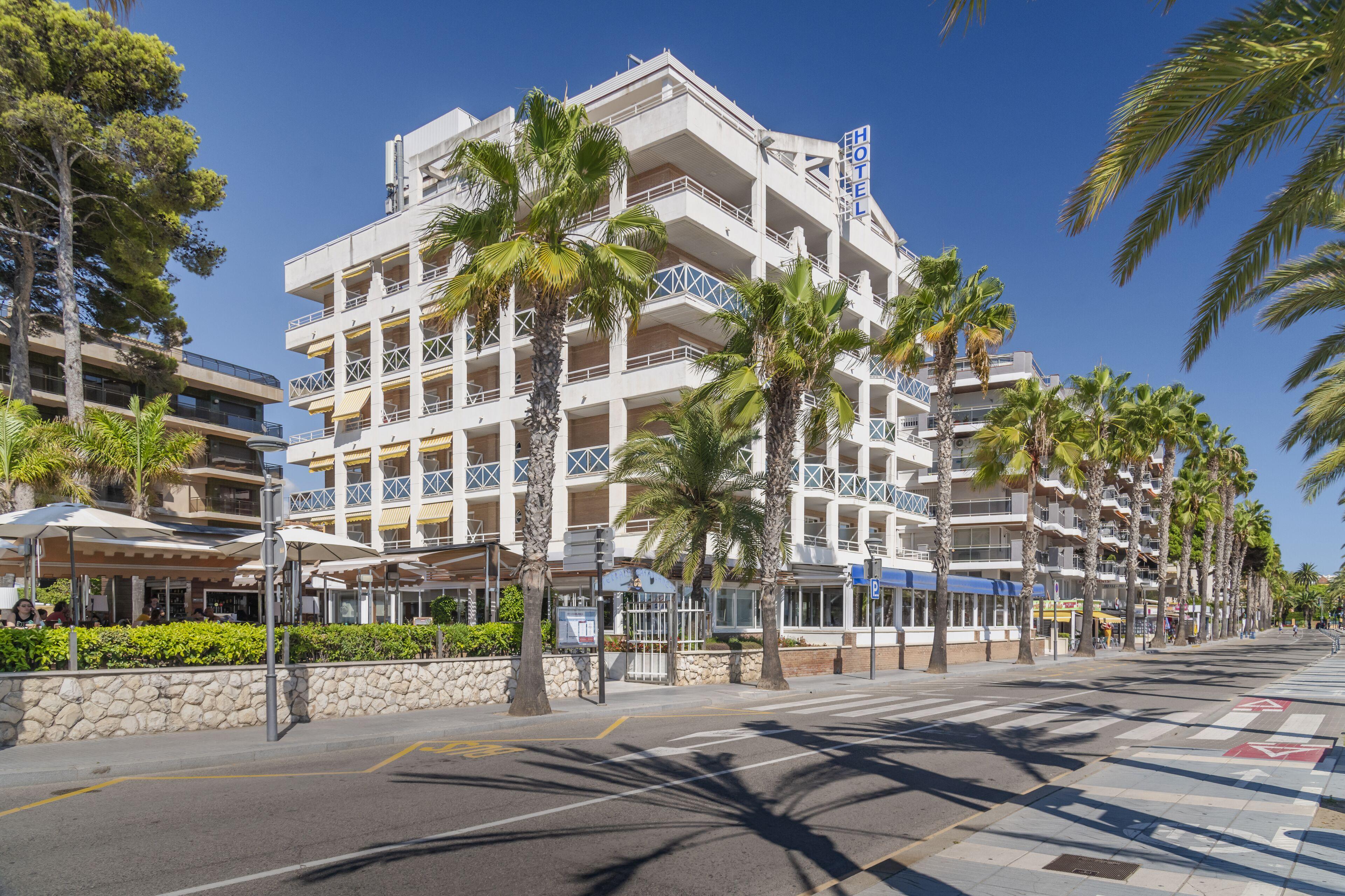 Dónde Alojarse en Salou: 7 Hoteles Cerca del Aeropuerto