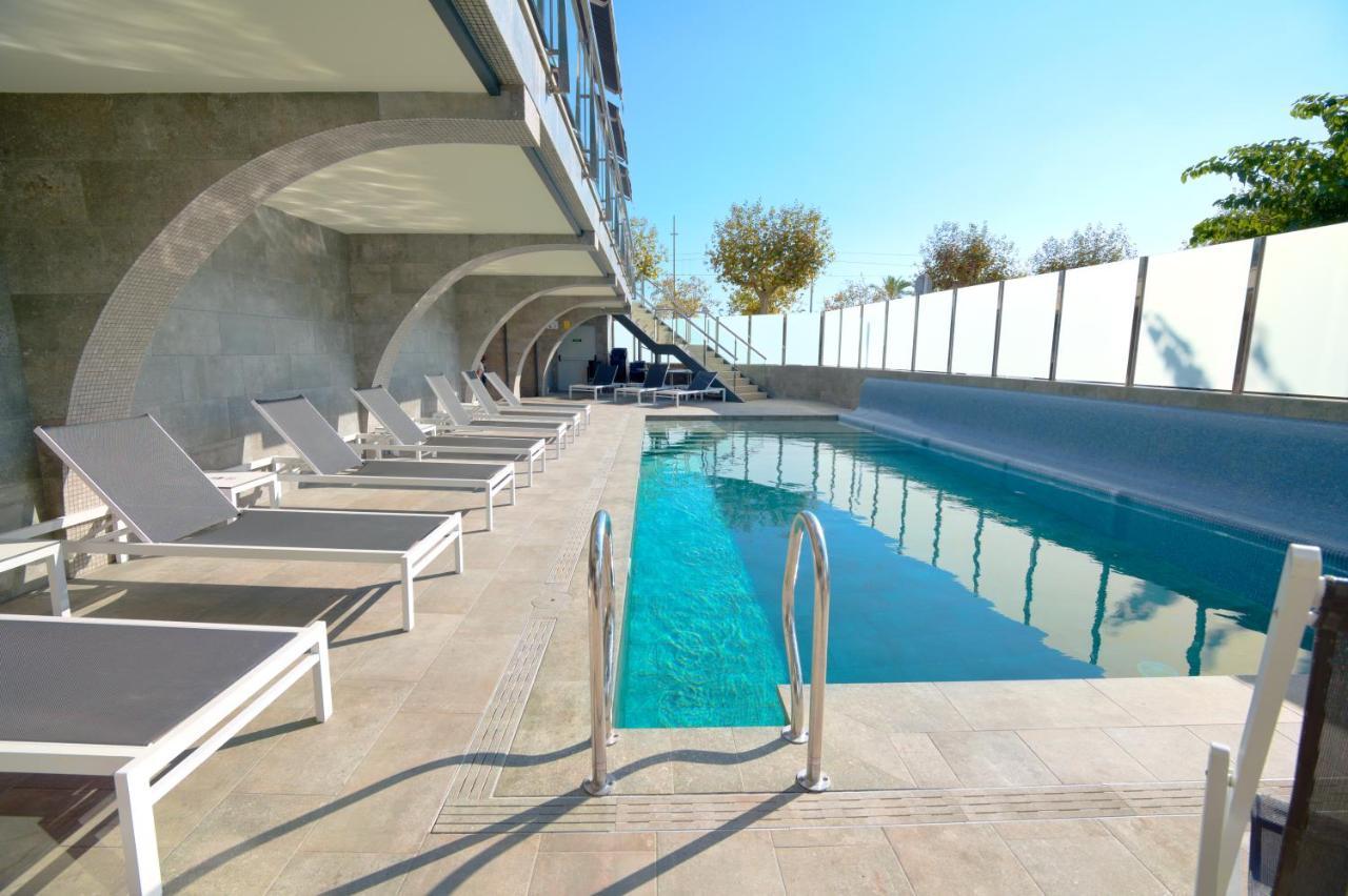 5 Hoteles Céntricos en Playa de Calella Que Vale la Pena Reservar