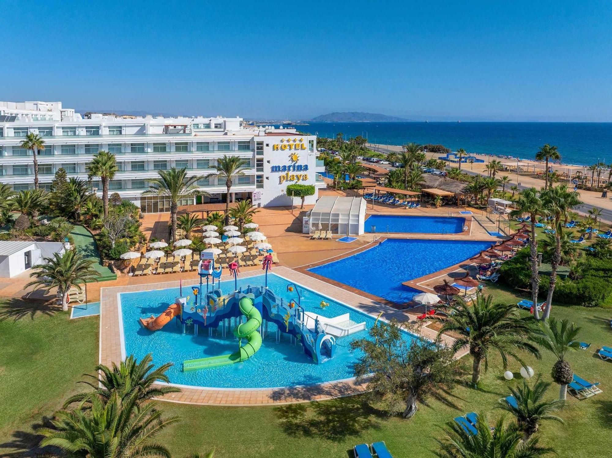 6 Resorts cerca del Golf Marina Mojácar que Destacan