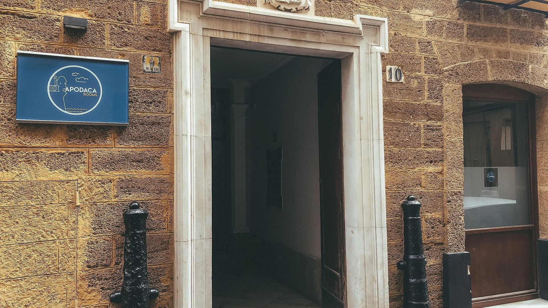 Dónde Alojarse en el Casco Histórico: 5 Hoteles Céntricos en Cádiz