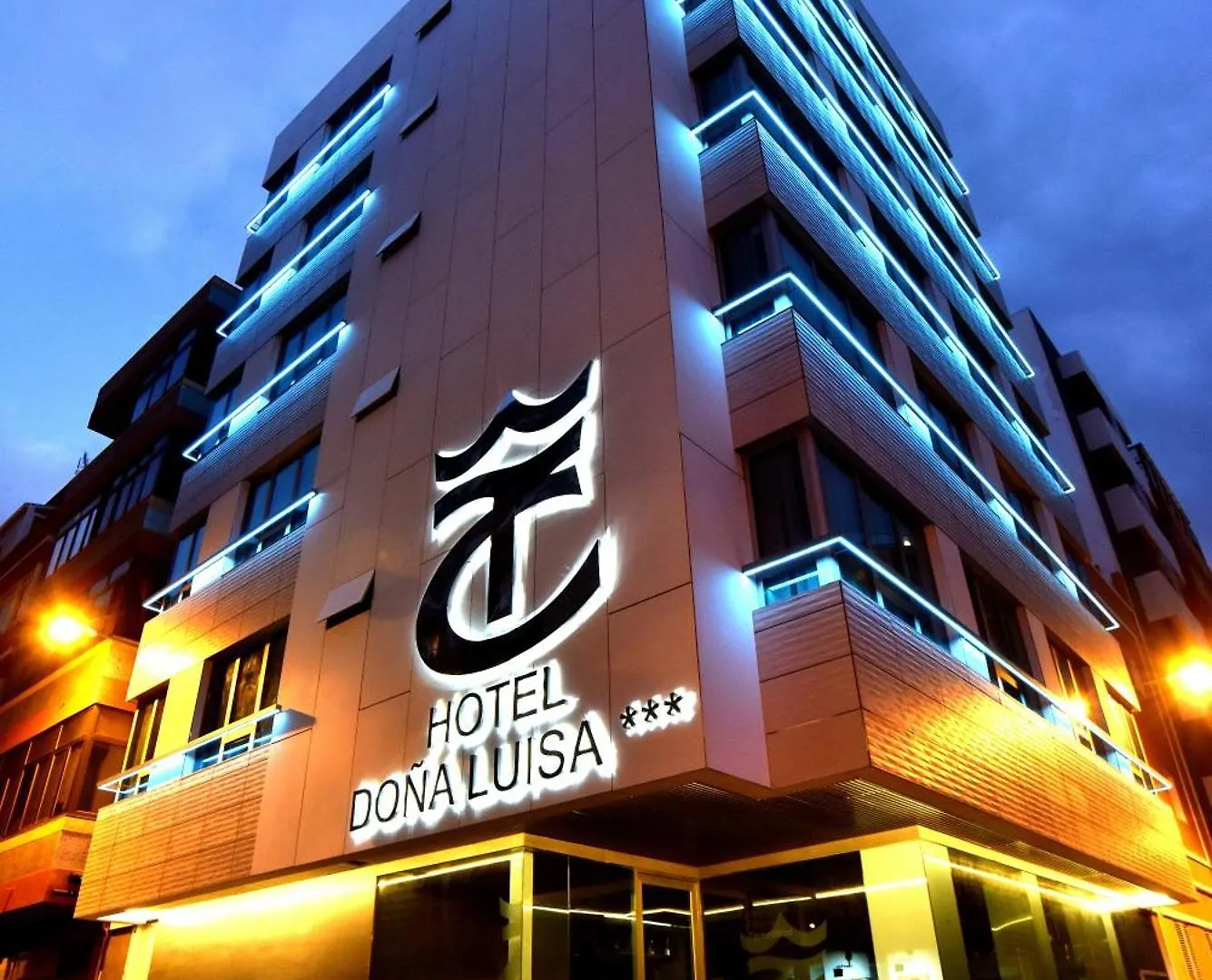 4 Hoteles de Playa en Las Canteras que Vale la Pena Reservar