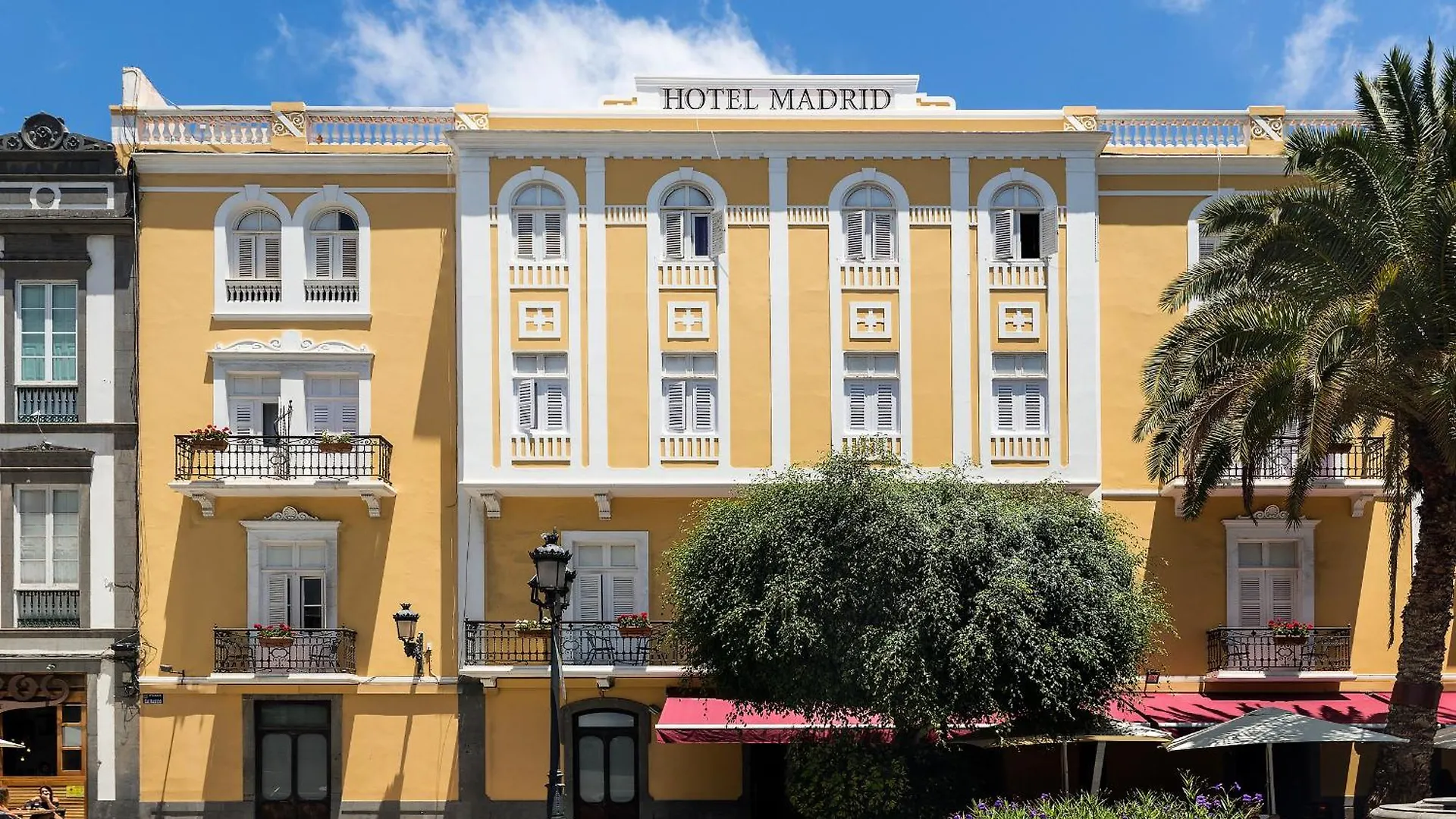 Cerca del Parque Doramas: 4 Resorts Comparados en Las Palmas