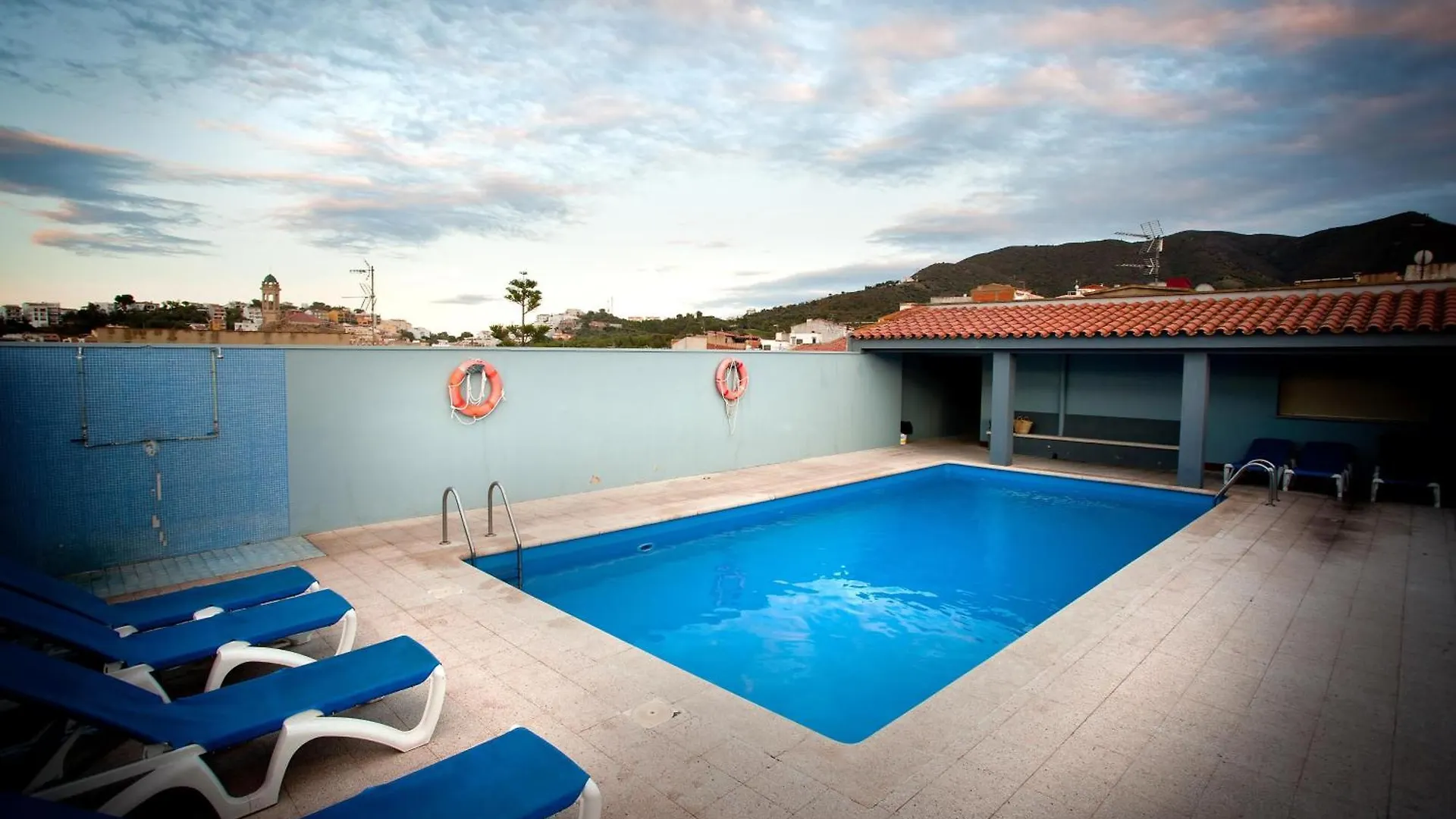 8 Hoteles Económicos Cerca del Castillo de Verdera