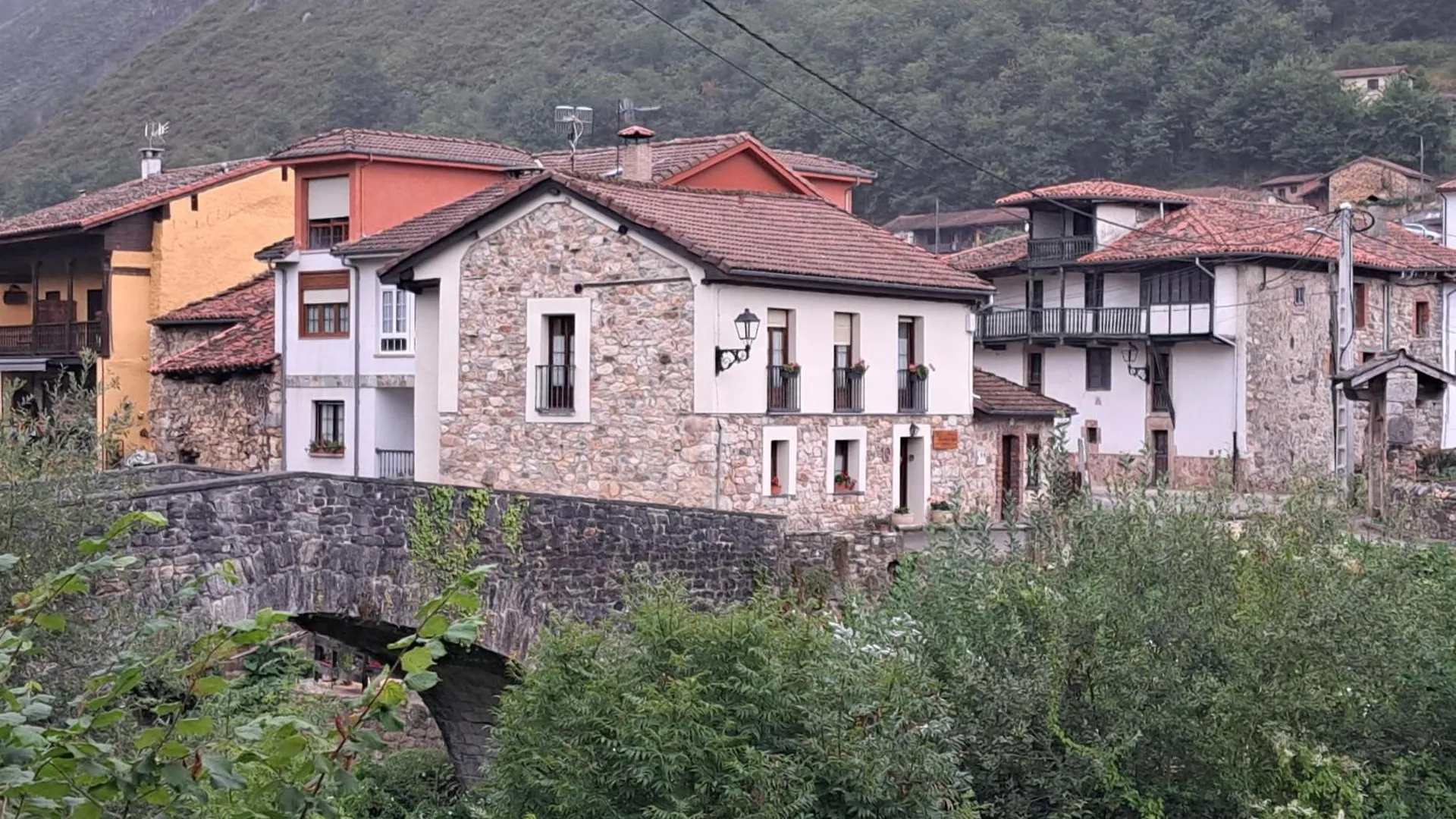 5 Alojamientos para Grupos en Asturias que Vale la Pena Conocer