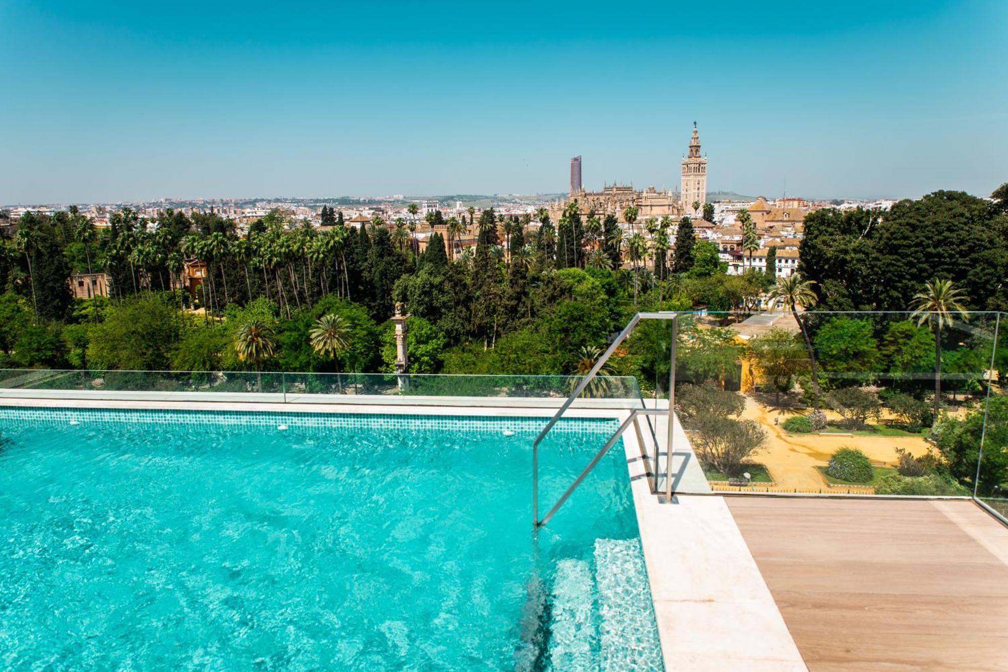 15 Hoteles Céntricos en el Casco Histórico de Sevilla que Vale la Pena Reservar