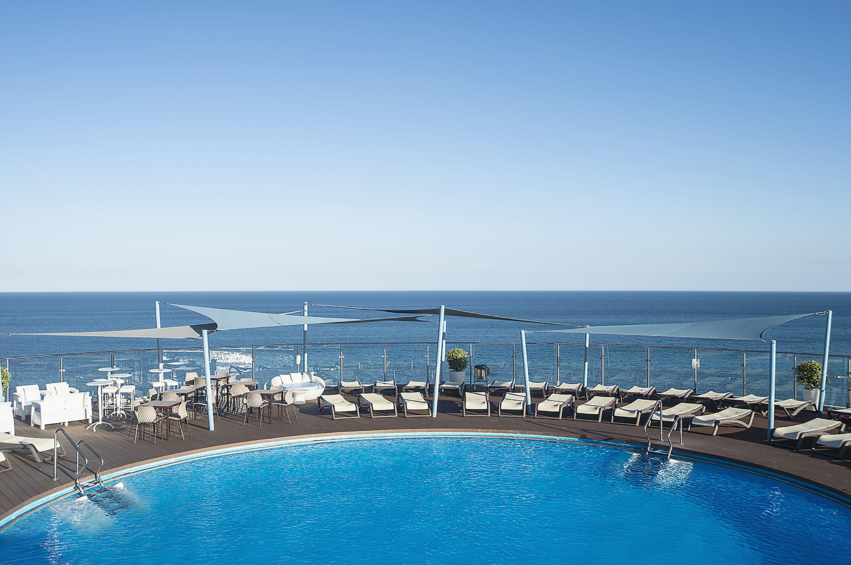 Cerca del Castillo de Colomares: 15 Hoteles de Playa Comparados