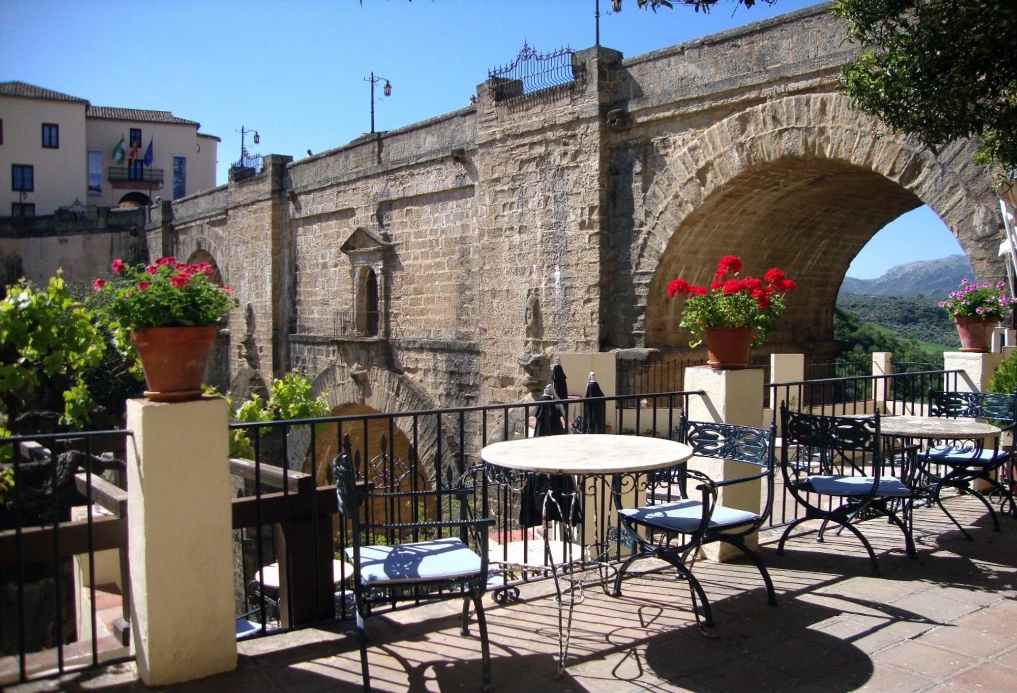 5 Hoteles de Diseño Excepcional cerca de San Juan de Letrán, Ronda